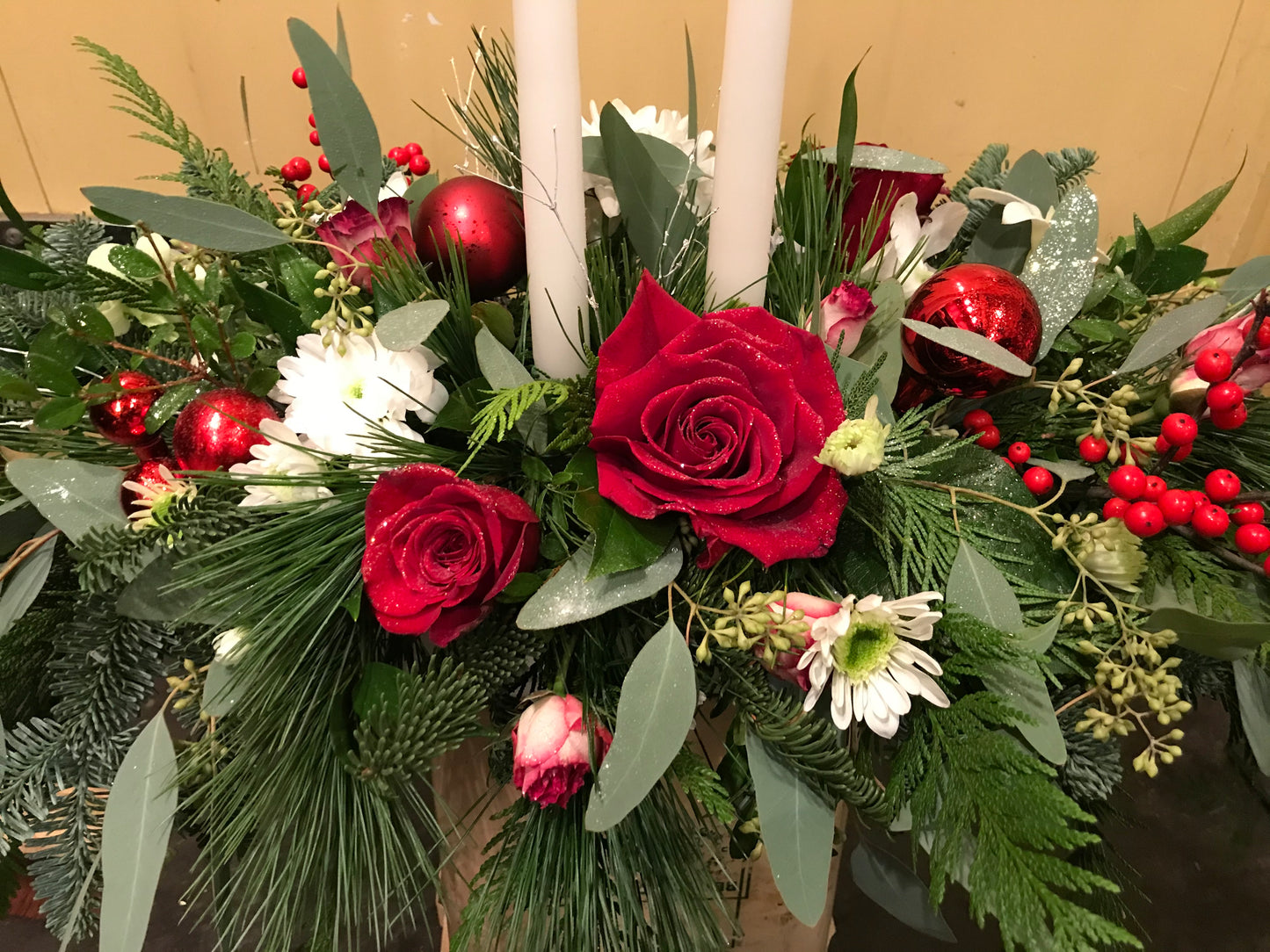 Holiday Celebration Centrepiece