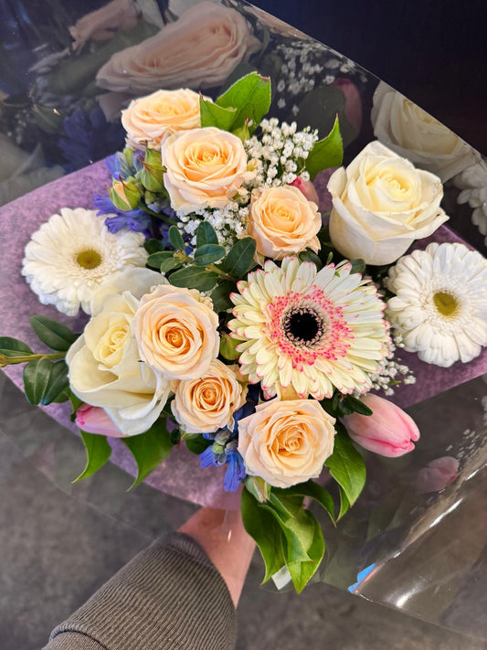 Make me Blush Bouquet