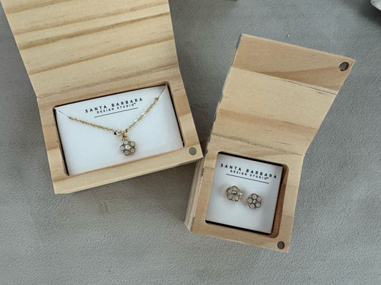 Necklace - Bloom box